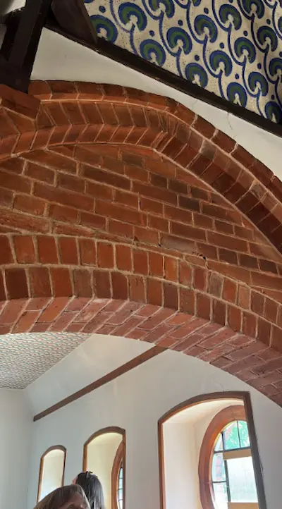 Arcos medievales de Philip Webb