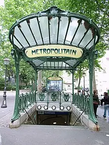 Boca de metro en París