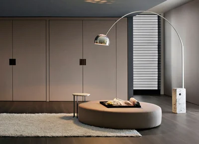 Lámpara Arco diseñada por Achille y Pier Giacomo Castiglioni