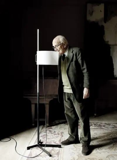 Lámpara TMC de Miguel Milá