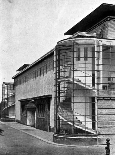 Escaleras de la Fábrica Modelo de Walter Gropius