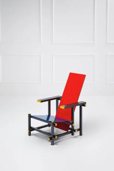 Silla roja y azul por Gerrit Rietveld
